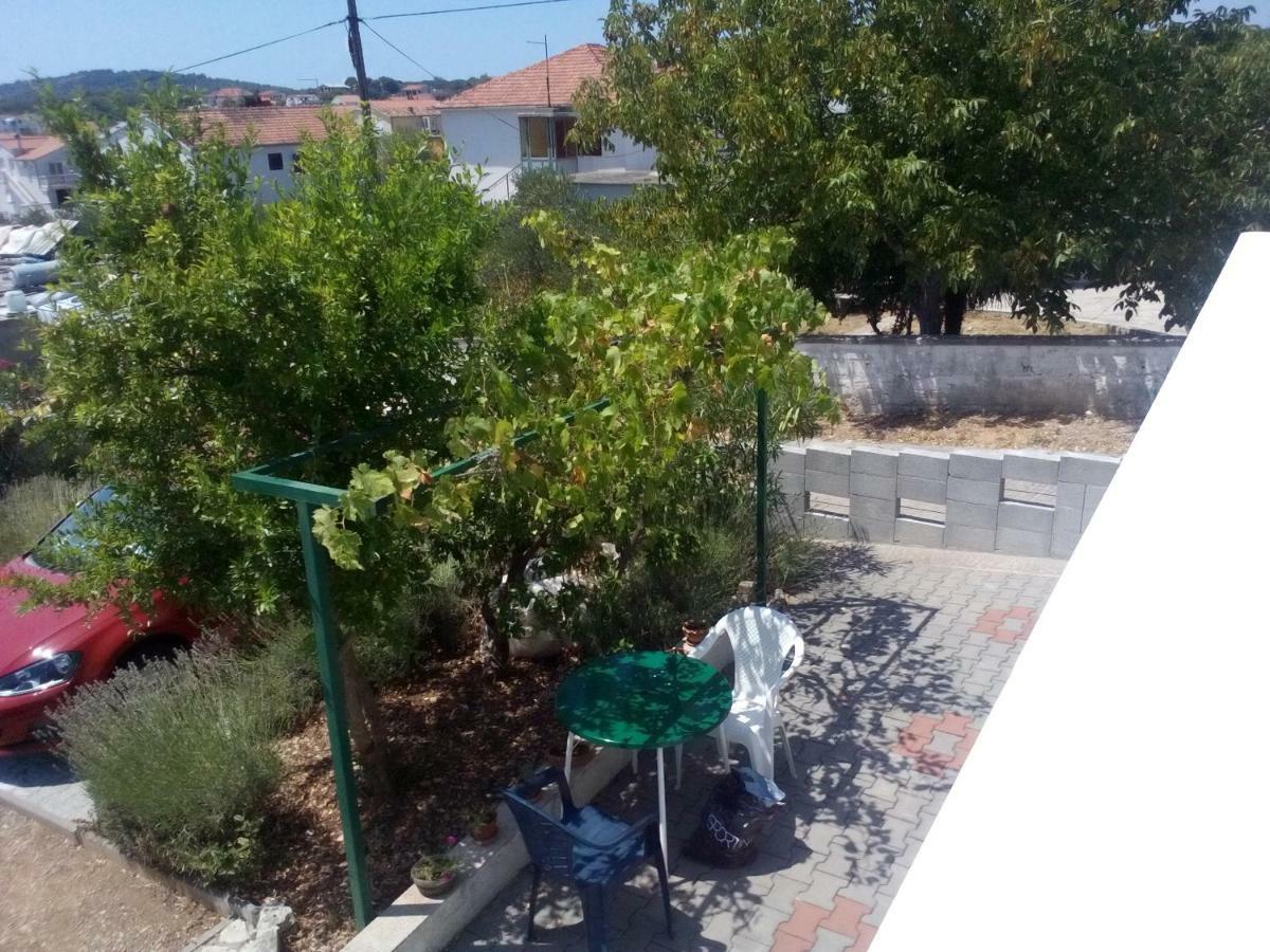 Apartman "Tatjana" Jezera Kültér fotó